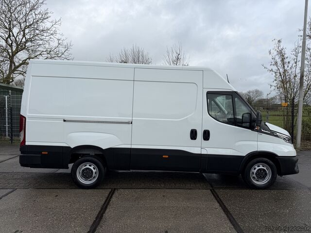 Panel van Iveco Daily 35S18V A8 Adaptive Cruise control – Autom...