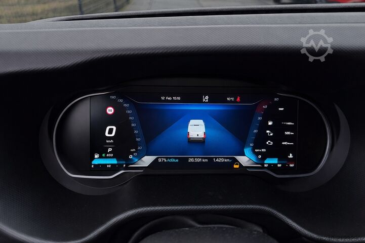 Panel van Iveco Daily 35S18V A8 Adaptive Cruise control – Autom...