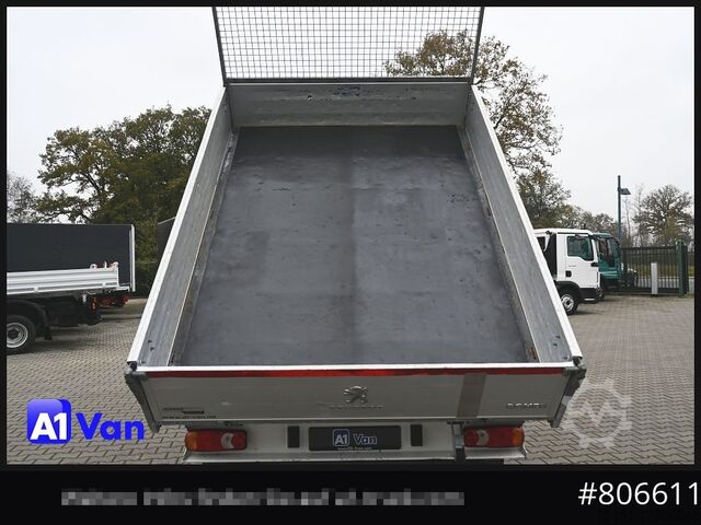 Tilpasset varevogn PEUGEOT Boxer Doka Kipper, AHK, Klima, Standheizung