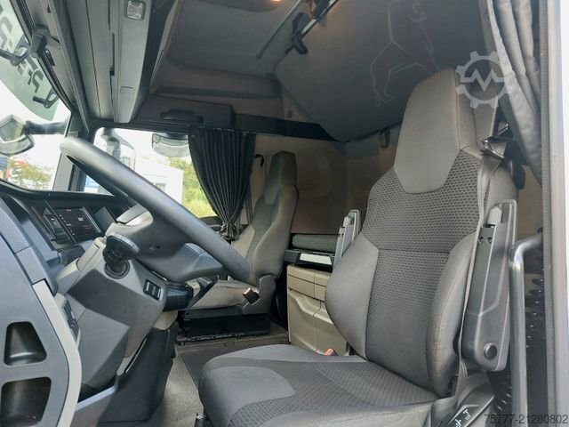 Volume trekker MAN TGX 18.510 LLS-U -INTARDER-2 Tanks-ACC-TOP