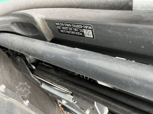 Electric 3-wheel forklift Linde E16C-02