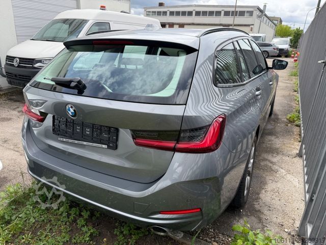 Minibus BMW 320 d xDrive Navigation PDC