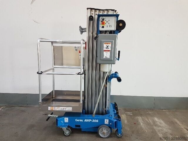 Verticale lift Genie AWP 30S