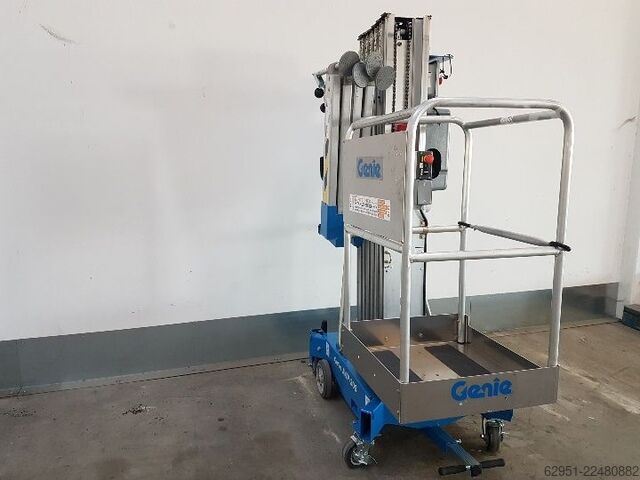 Verticale lift Genie AWP 30S