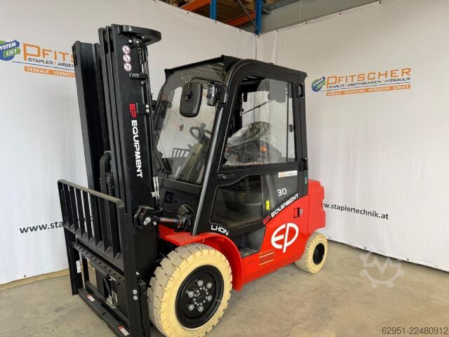 Elektrische vorkheftruck met 4 wielen EP EFL 303