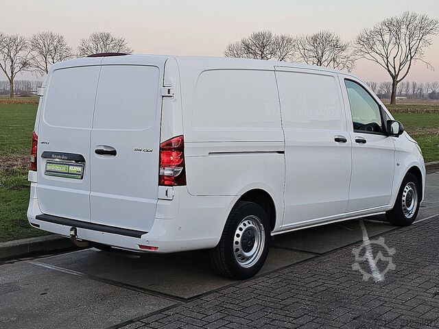High-roof van MERCEDES-BENZ VITO 114 L2 Automaat LED Navi