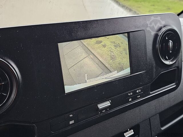 Bakwagen MERCEDES-BENZ SPRINTER 319 3.0LTR V6 Automaat!