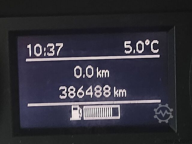 Bestelauto MERCEDES-BENZ VITO 111 dierenvervoer