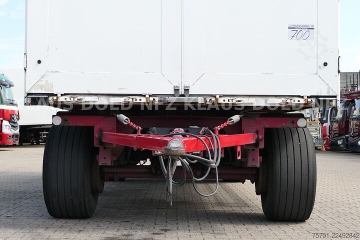 Skříňový nákladní automobil MERCEDES-BENZ Actros 1842 Koffer Komplettzug
