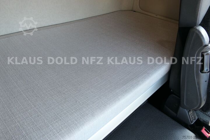 Autodraagtruck MERCEDES-BENZ Antos 2343 Autotransp. Kässbohrer Supertrans