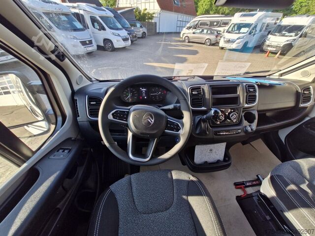 Kamper kombi CARADO pro+ CV 640 *Pakete: Safety/Media/Pro+*
