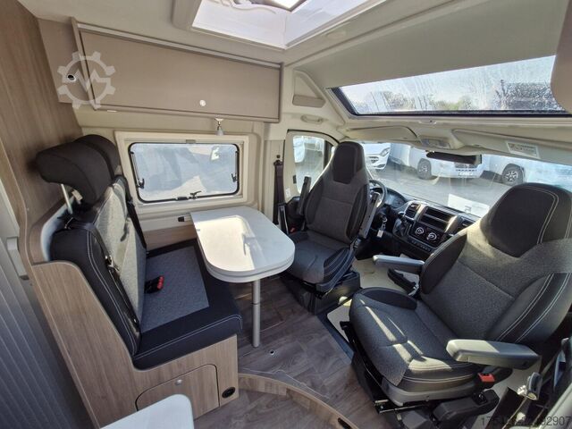 Kamper kombi CARADO pro+ CV 640 *Pakete: Safety/Media/Pro+*