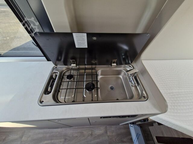 Kamper kombi CARADO pro+ CV 640 *Pakete: Safety/Media/Pro+*