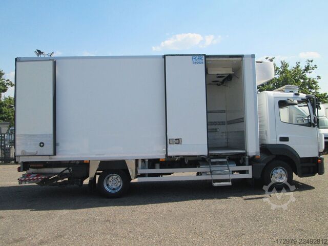 Rashladni kamion MERCEDES-BENZ Atego 1021*2xCarrier Kühlkoffer 5.72m*LBW*