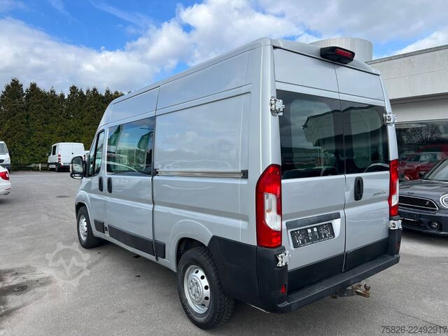 Højt tag varevogn Citroën Jumper 35 L2H2*1.Hand*Kamera*2*Schiebetür*AHK*