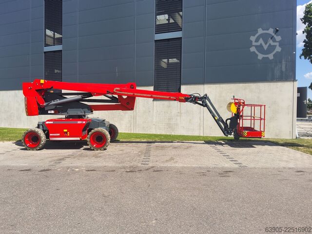 Scharnierende telescopische hoogwerker Magni MHAB22RT
