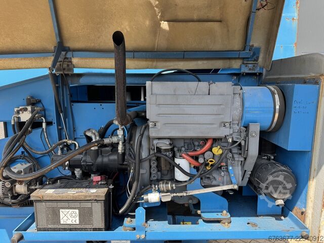 GENIE S-45 Τηλεσκοπικός ανυψωτήρας / γερανός 4x4 DEUTZ DIESEL 4925 ώρες 15,7μ Ύψος εργασίας 2014 GENIE GENIE S-45 Telescoop hoogwerker / boomlift  4x4 DEUTZ DIESEL 4925uur 15,7M Werkhoogte 2014