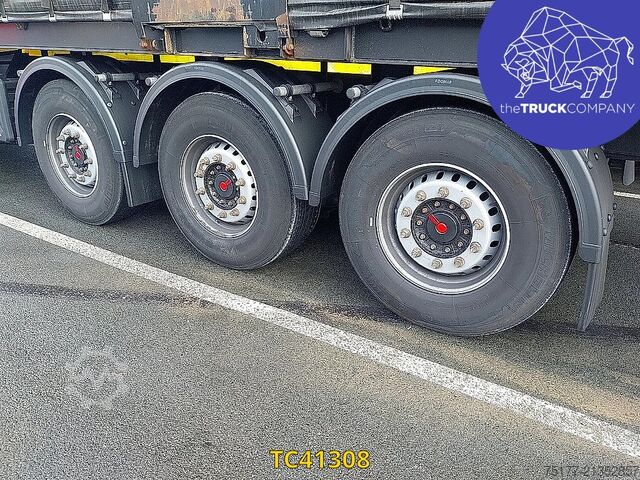 Transport af containere Hoet Trailers 