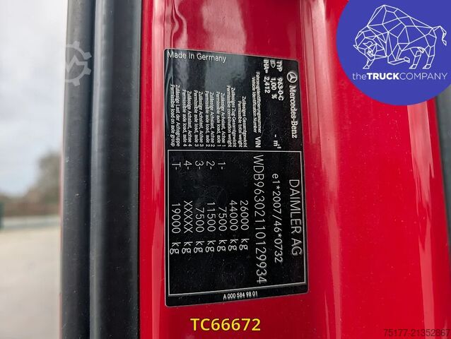 Glidende presenning Mercedes-Benz Actros 2548