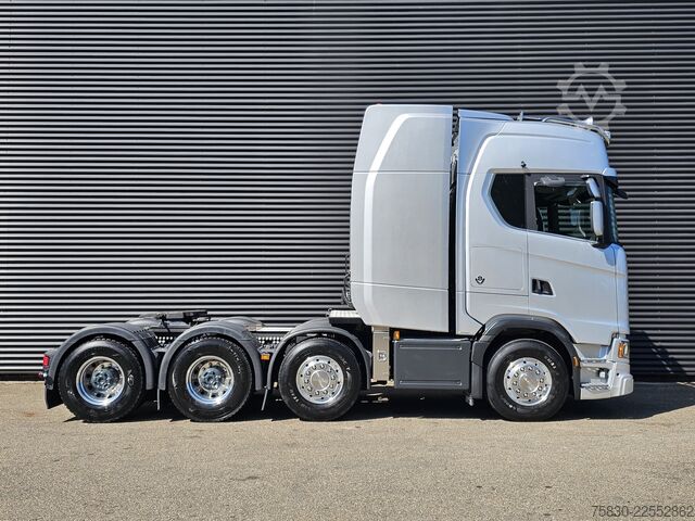 Scania S770 8x4/4 / 180,000 kg / hydraulic Scania S770 8x4/4 / 180.000 KG / HYDRAULIC