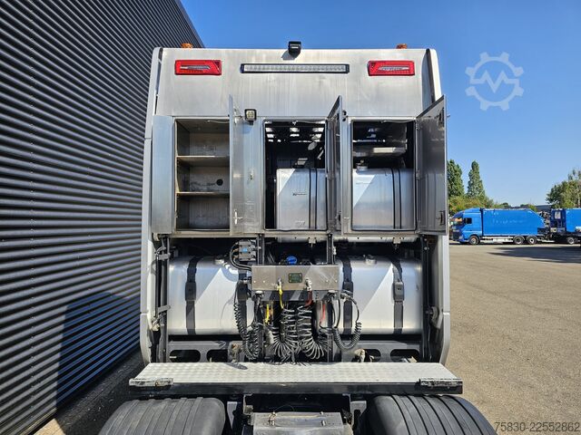 Scania S770 8x4/4 / 180,000 kg / hydraulic Scania S770 8x4/4 / 180.000 KG / HYDRAULIC