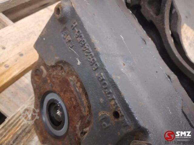 Remklauw Renault Occ remklauw links Renault T 68324856 7421487684
