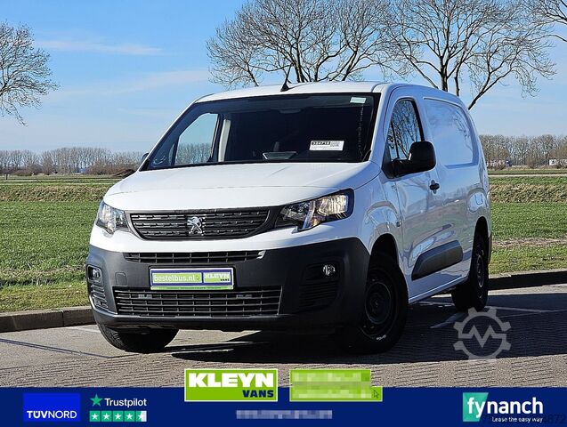 Maleta PEUGEOT PARTNER 1.5 L2 Navi Airco 3 Zits