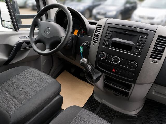 Prodajni kamion Mercedes-Benz Sprinter 311CDI Foodtruck Verkaufswagen