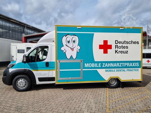 Prodajni kamion Mercedes-Benz Sprinter 311CDI Foodtruck Verkaufswagen