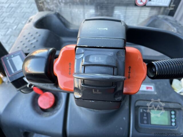 Carrello elevatore a forchettoni Linde D14SP