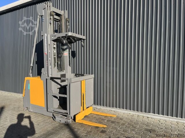 Hoogheffende orderverzamelaar Jungheinrich EKS412s