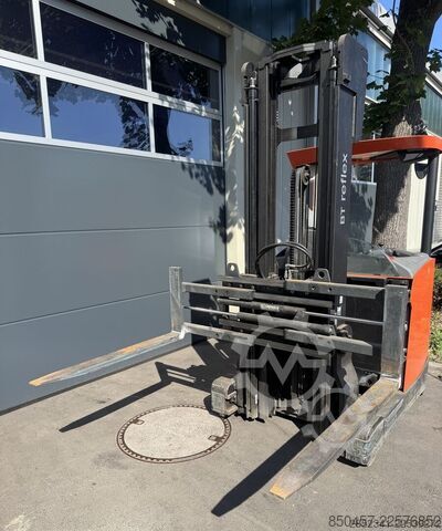 Empilhadeiras retráteis Toyota Toyota RRE140H (Positioner)