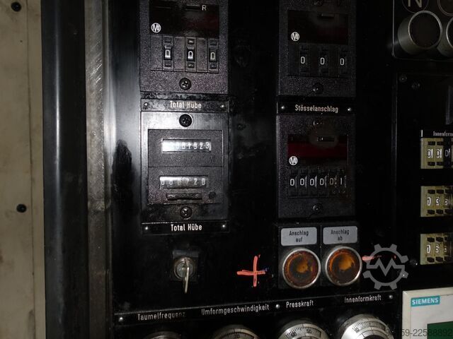 Feinschneidpresse SCHMID T6-200 2 /MK 18166