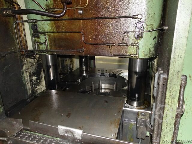 Feinschneidpresse SCHMID T6-200 2 /MK 18166