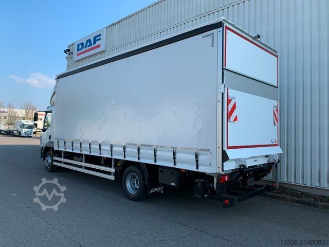 Camion cu platformă și prelată DAF FA XB 290 16t Curtainsider