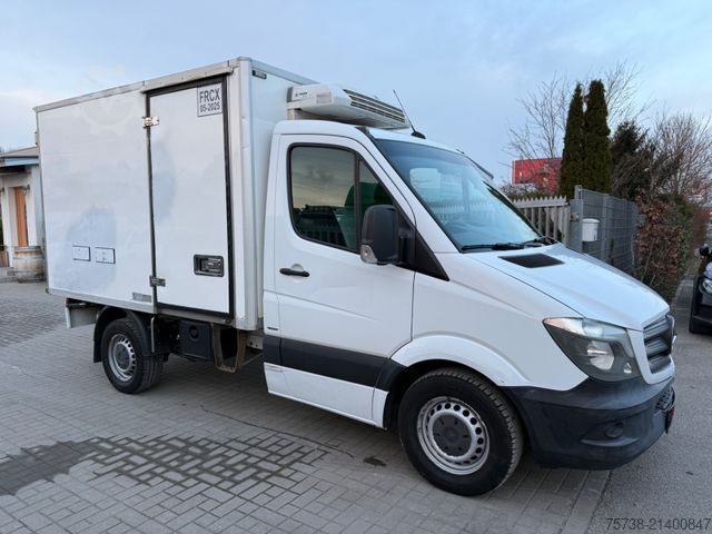 Koelwagen met geïsoleerde laadbak MERCEDES-BENZ Sprinter 319 CDI V6 Kühlkoffer/ThermoKing V300