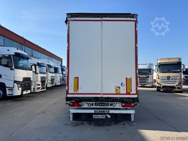 Nyitott ponyvás félpótkocsi SCHMITZ CARGOBULL SCB*S3T *  * HUBDACH * LIFTACHSE * VOLUMEN*