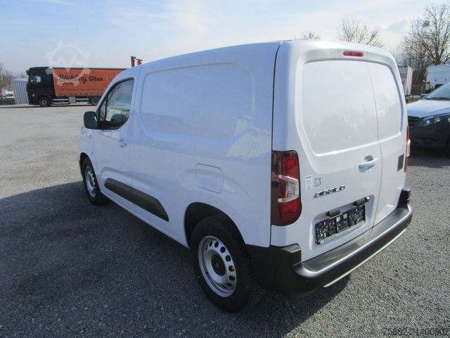 Dobozos furgon FIAT Doblo *102 PS+Neu+Klima+Top Ausstattung*