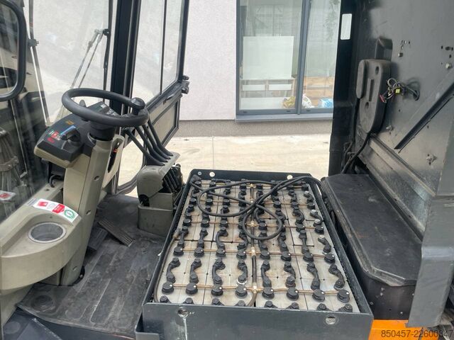 Electric - 4 wheels Still R60-25 /batt 2013