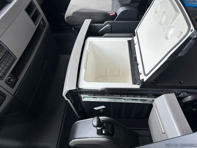 Standard dragbil MAN TGX 18.460 4x2  BLS  Retarder / Navi / ACC / LDW