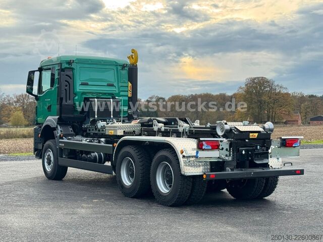 Kroklastbil MAN TGS 33.480 6x6 BL HYVA 26-55-S AK *NEU*
