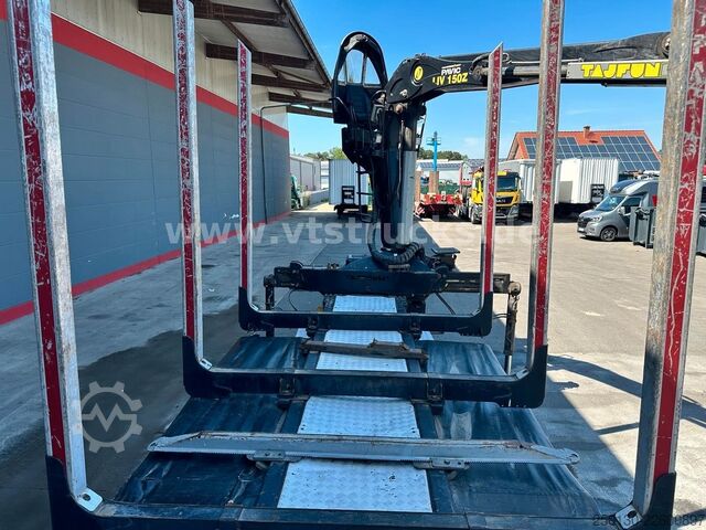 Timberbil MAN TGX 33.580 6x4 BL PAVIC Holz & TAJFUN 130ZK