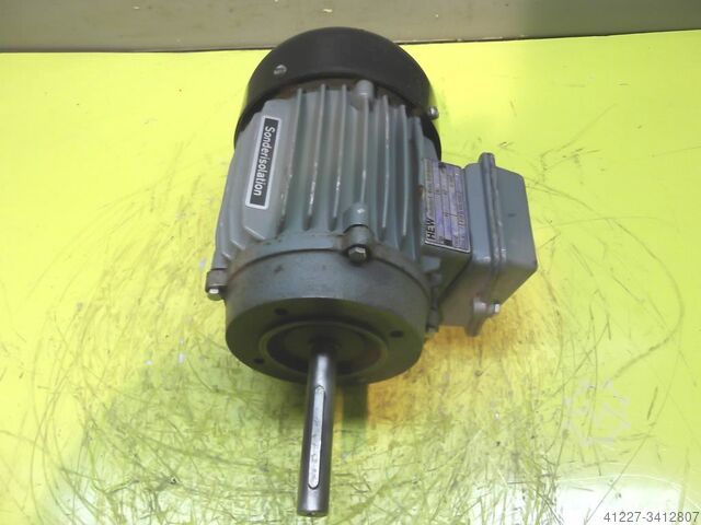 Elektromotor 0,12 kW 680 omw/min 240/415 V HEW RF71K/8