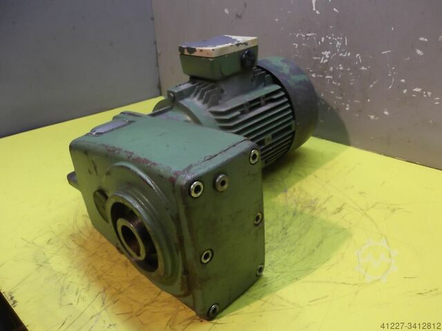 Silnik przekładniowy 1,5 kW 120 obr. Nord SK1282A-90 L/4