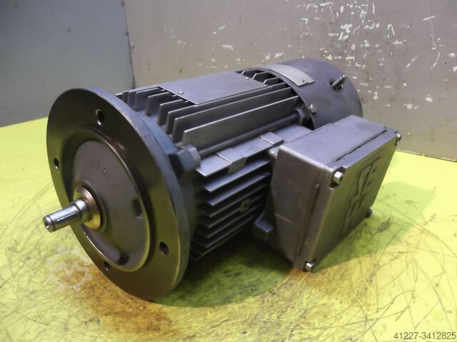 Elektromotor 0,5 kW 750 U/min SEW-EURODRIVE FA60MT80N80N1/HF
