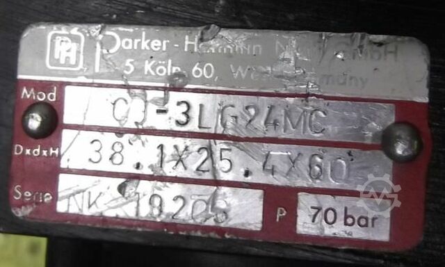 Hidraulikus henger Parker 0J-3LG24MC