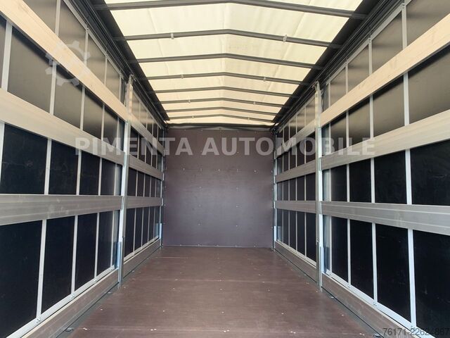 Ponyvával szerelt furgon IVECO Daily 70C18A8P MY26 AUT SCHIEBEPLANE LUFTF LBW