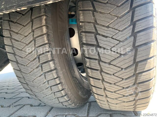 Pick-up furgon IVECO Daily 70C18HP PRITSCHE 4,80m x 2,35mB AHK Luftfe