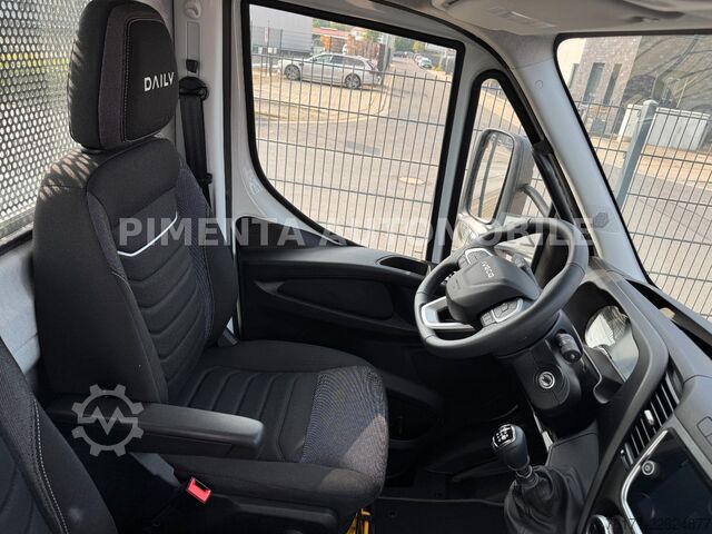 Pick-up furgon IVECO Daily 70C18HP PRITSCHE LUFTFE SIEBDR 4,80m AHK