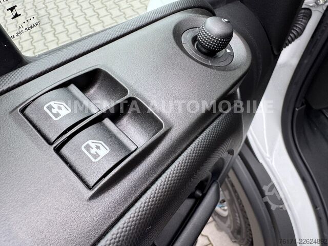 Ponyvával szerelt furgon IVECO Daily 70C18HP PRITSCHE PLANE LUFT TEMPO AHK KLIM